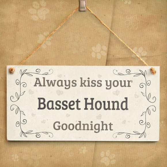 Always Kiss Your Basset Hound Goodnight - Beautiful Country Home Style Accessory - Picture 1 of 4